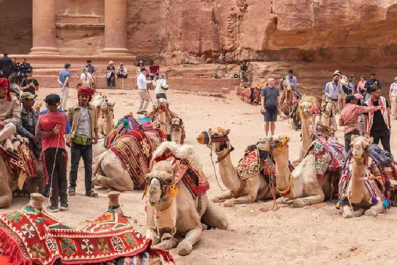 Viaje a Egipto y Petra: Crucero por el Nilo y Jordania con Memphis Tours